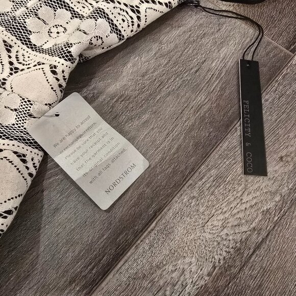 Felicity and Coco Dress - Picture 5 of 6